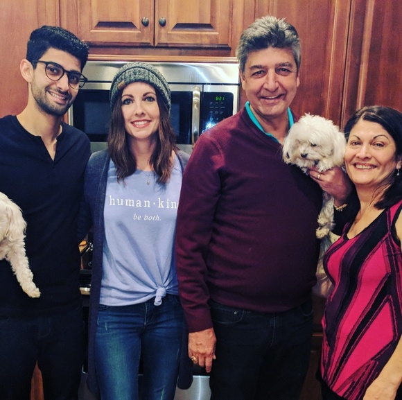 Meet your Posher, Megan - Picture 7 of 8